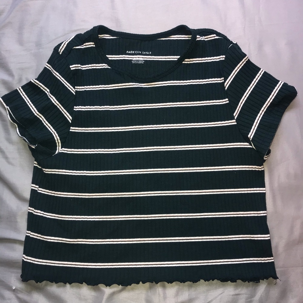 American Eagle dark green crop top